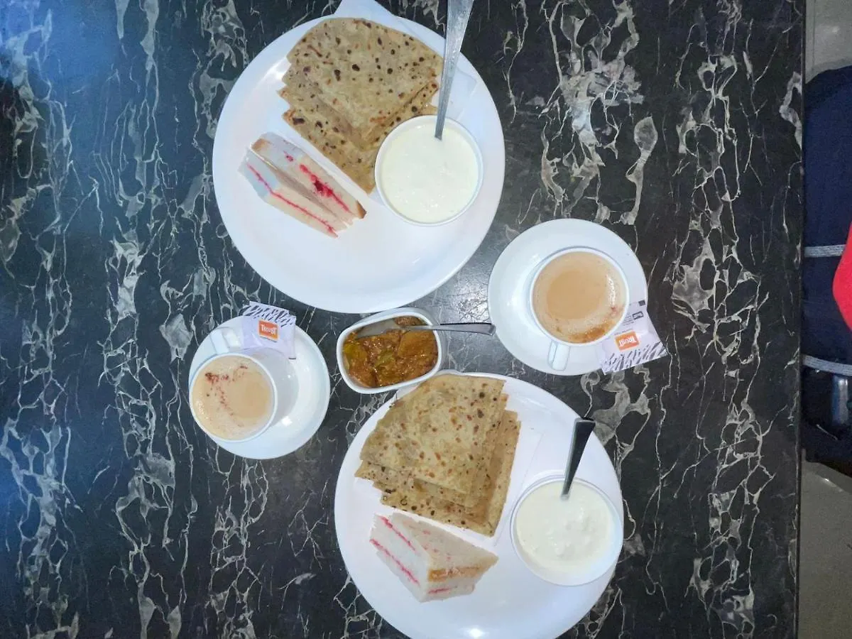 Aero Home Stay- Bed & Breakfast New Delhi