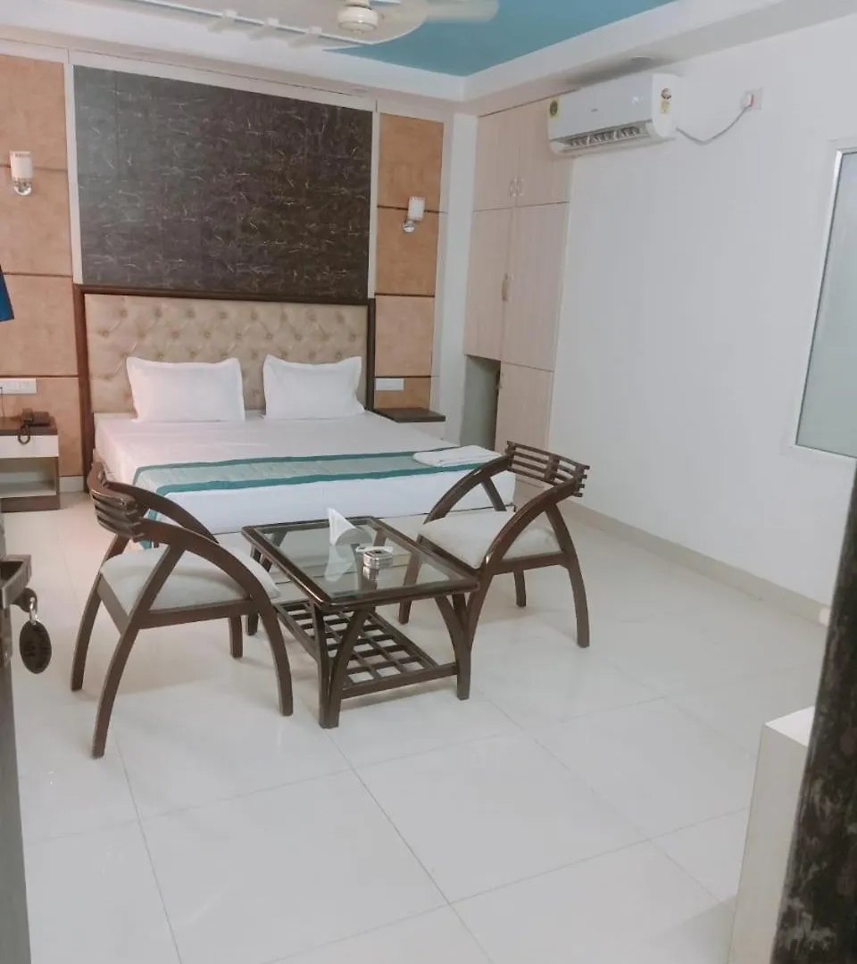 Aero Home Stay- Bed & Breakfast location